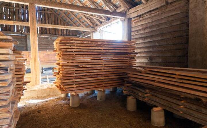 三葉羅茨鼓風(fēng)機在木材干燥過程中的節(jié)能減排效果研究 三葉羅茨鼓風(fēng)機在木材干燥過程中的節(jié)能減排效果研究