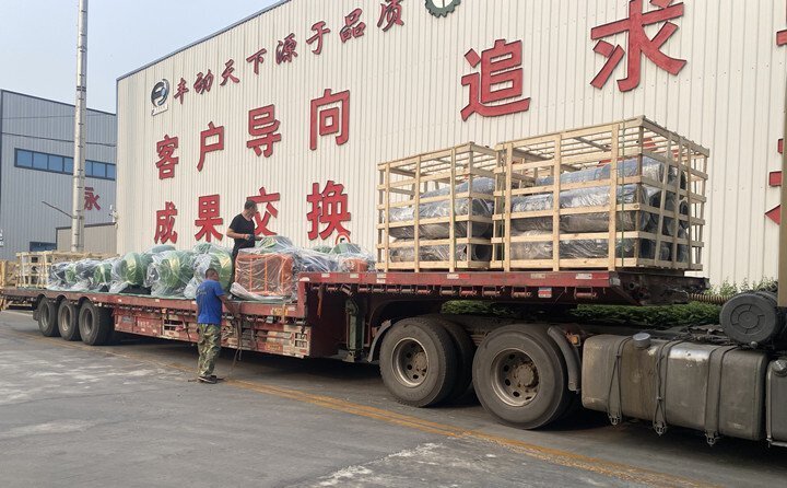 三葉羅茨鼓風(fēng)機(jī) 三葉羅茨鼓風(fēng)機(jī)